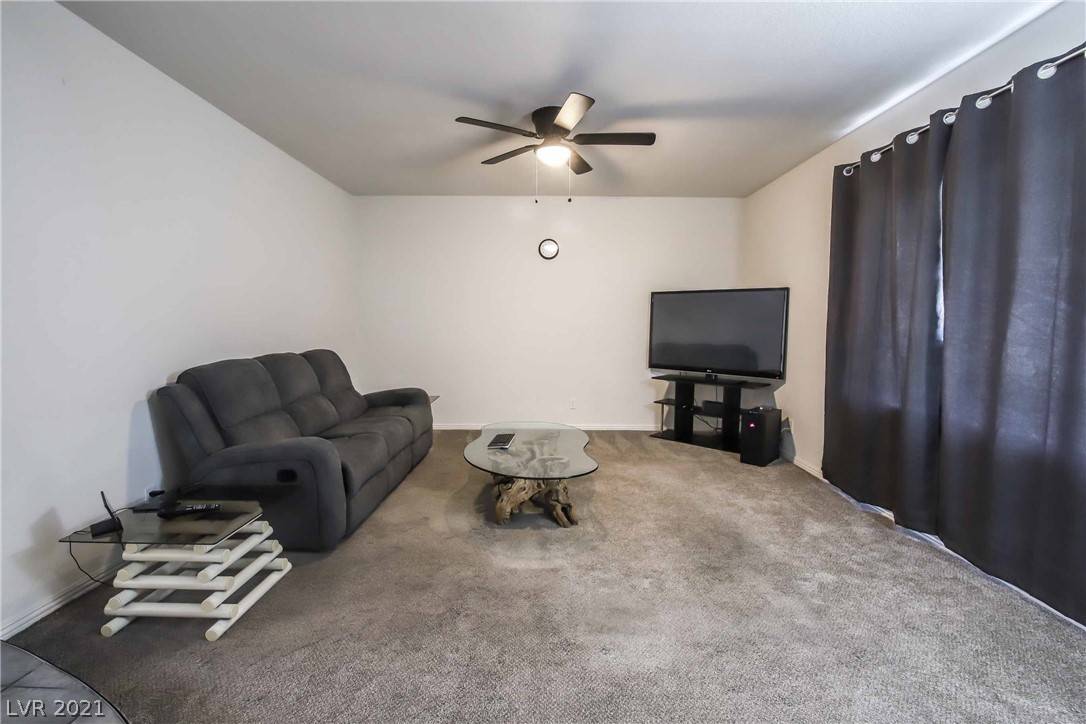Las Vegas, NV 89121,3379 Garden East DR