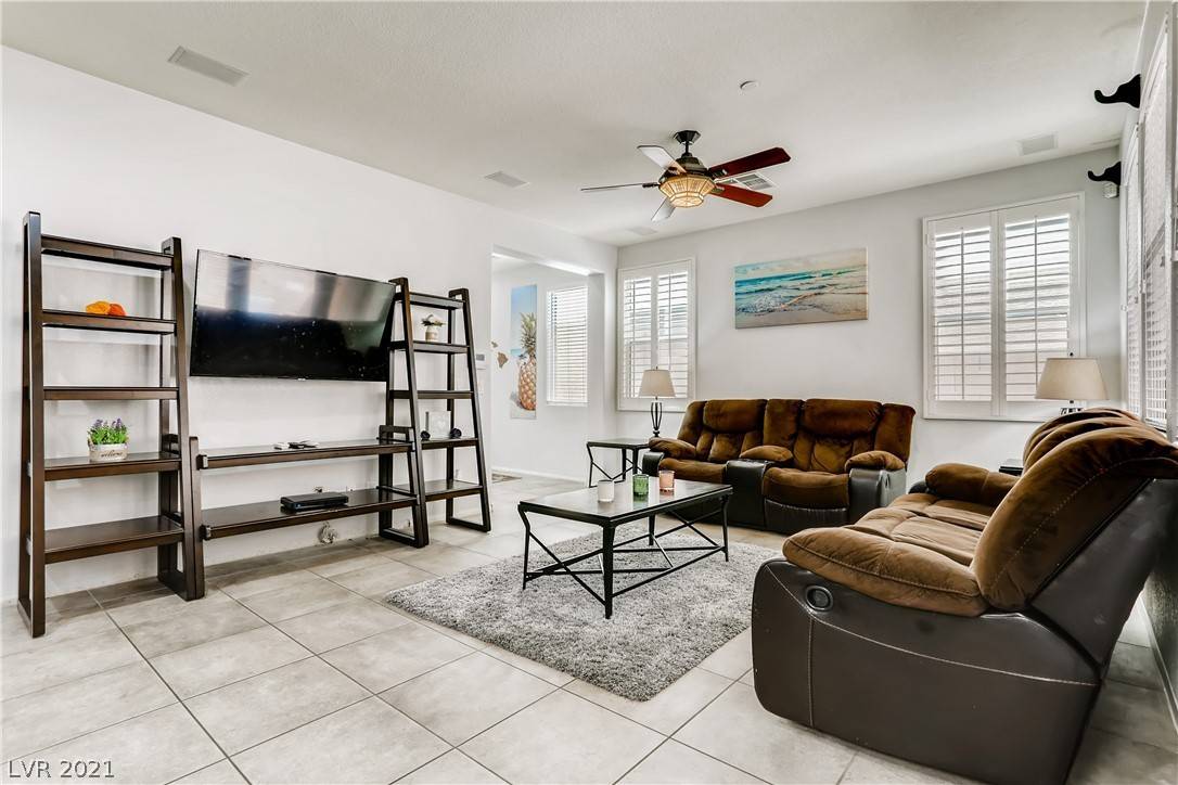 Las Vegas, NV 89166,7567 Bethel Cove CT