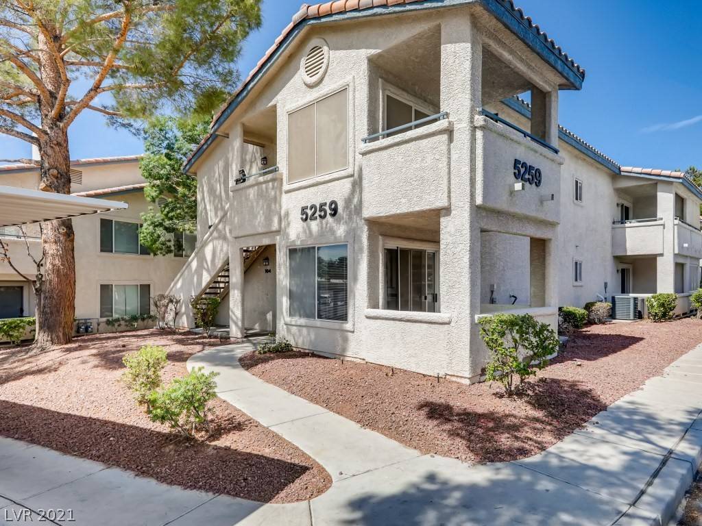 Las Vegas, NV 89120,5259 Caspian Springs DR #104