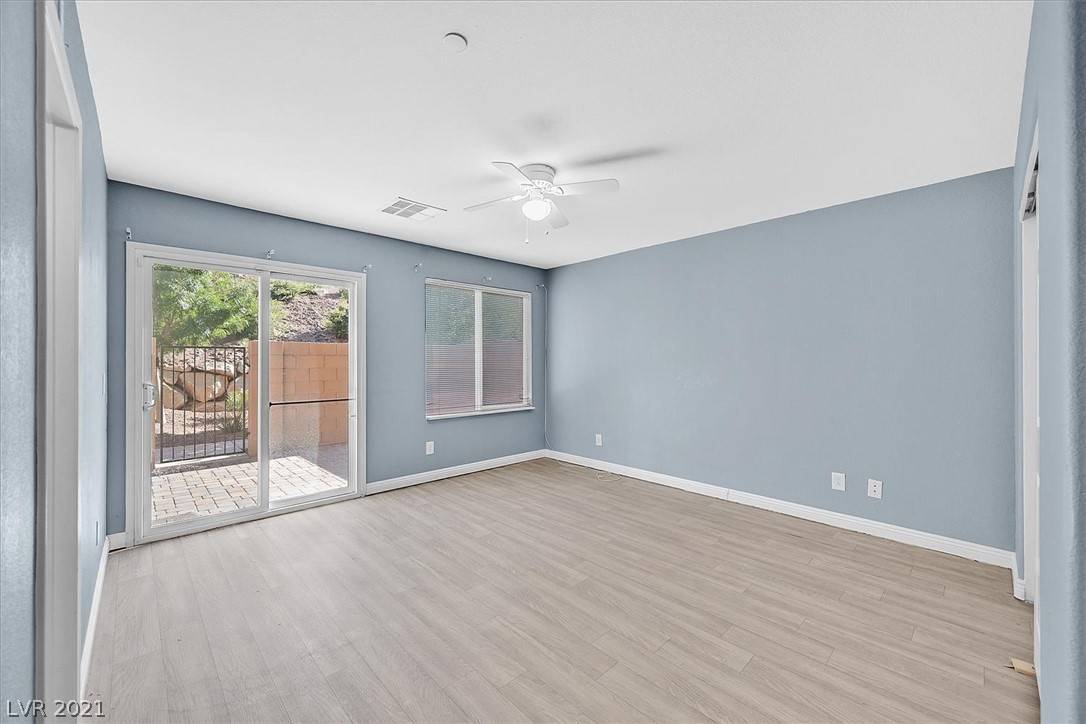 Henderson, NV 89074,1525 Spiced Wine AVE #17102