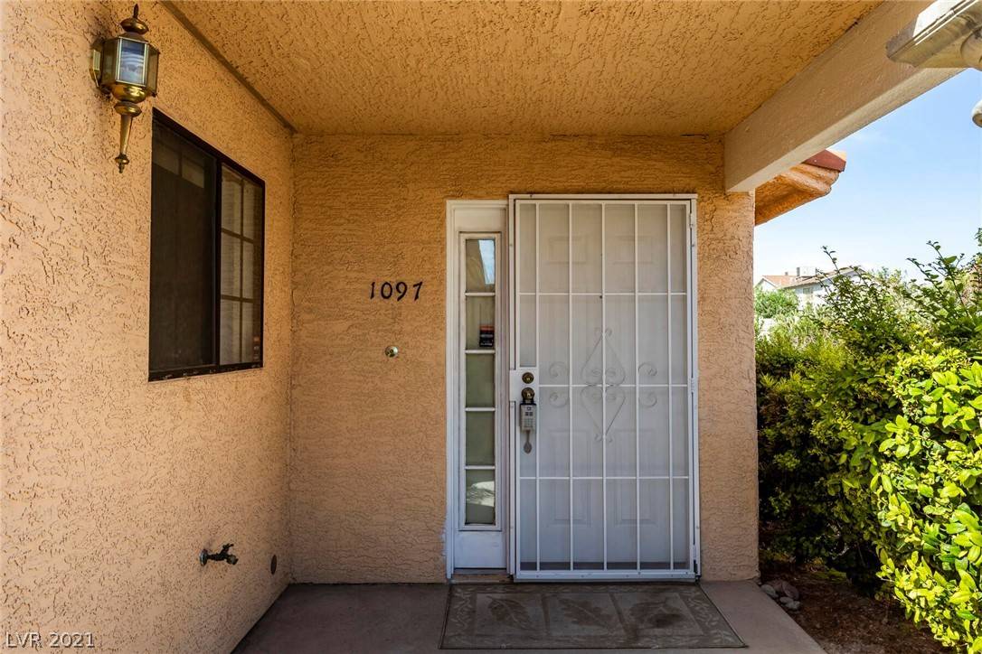 Las Vegas, NV 89102,2851 S Valley View BLVD #1097