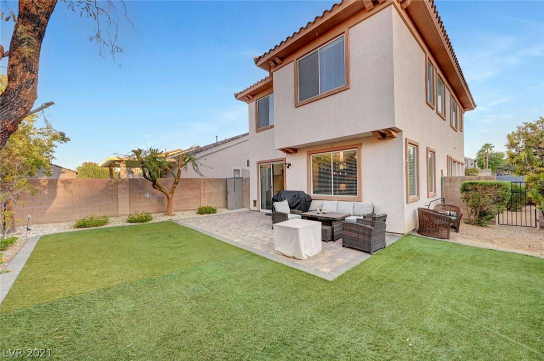 Las Vegas, NV 89148,288 Locust Valley AVE