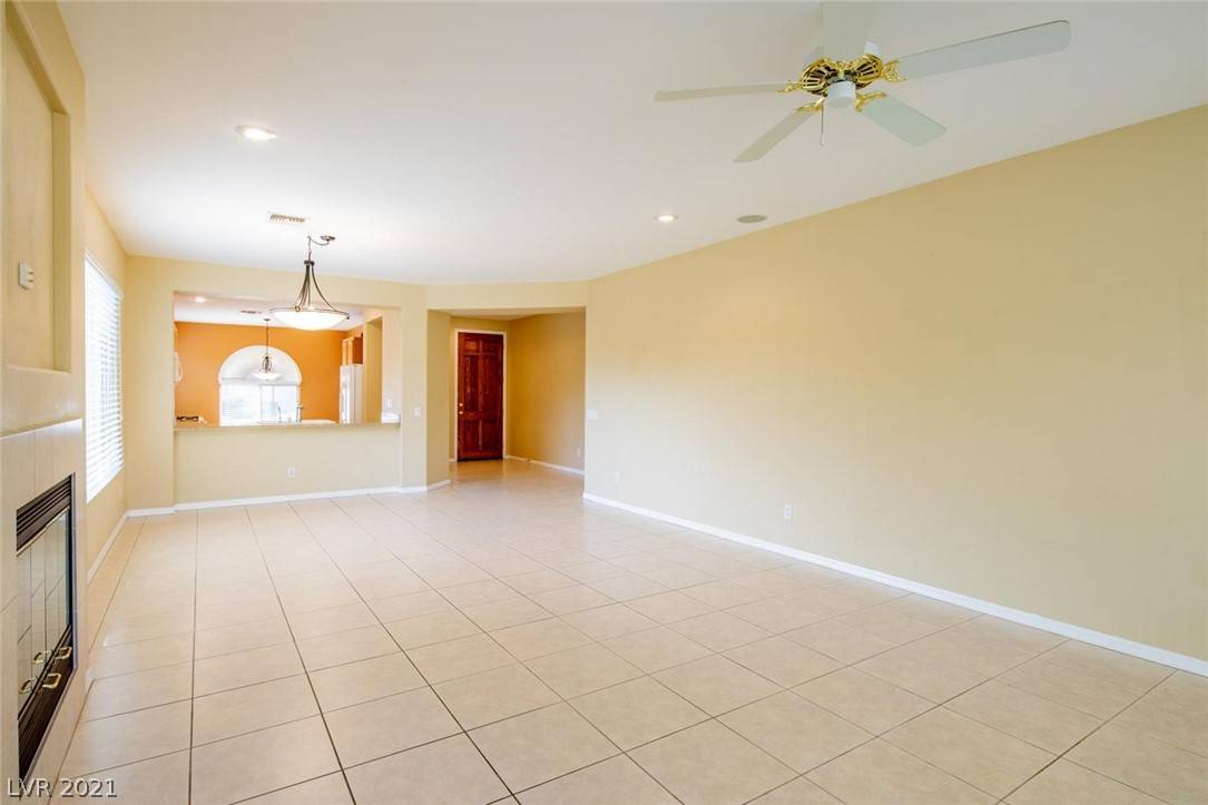 Henderson, NV 89052,11 EMERALD DUNES CIR