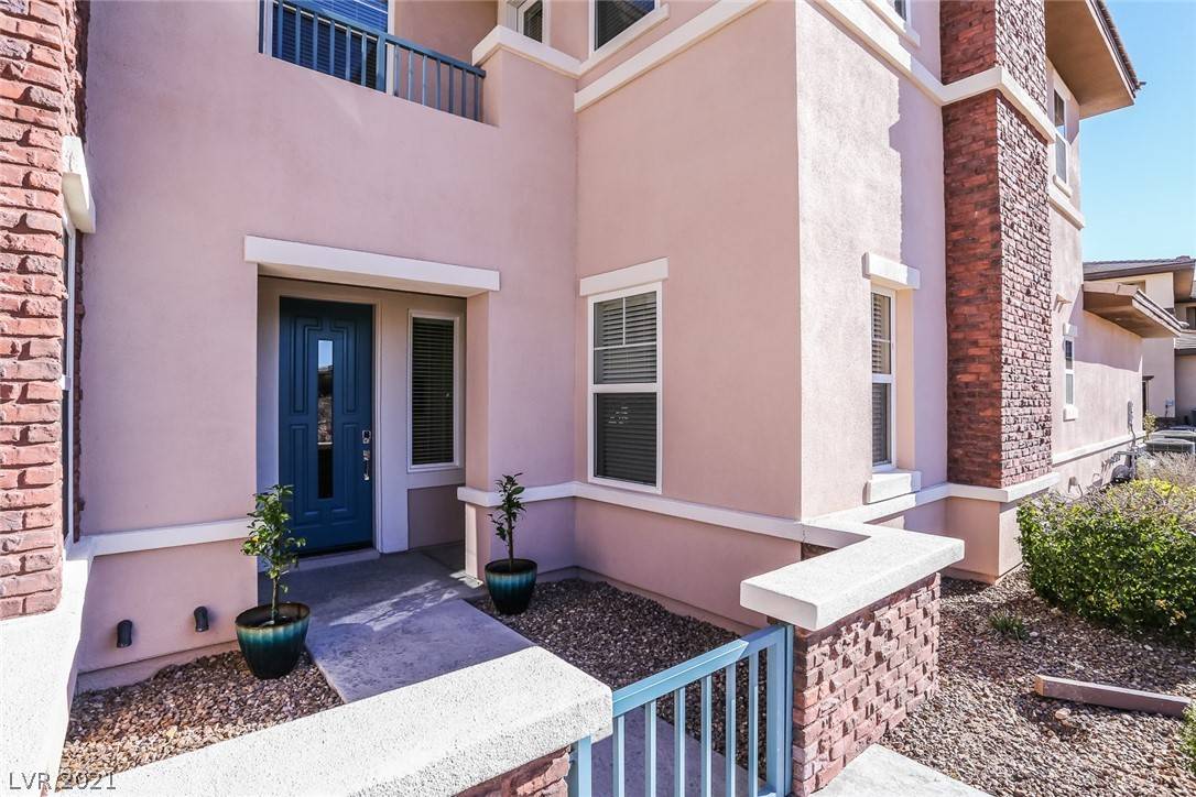 Las Vegas, NV 89135,11280 Granite Ridge DR #1063