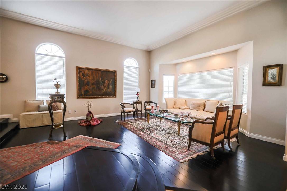 Las Vegas, NV 89117,1931 Fox Canyon CIR