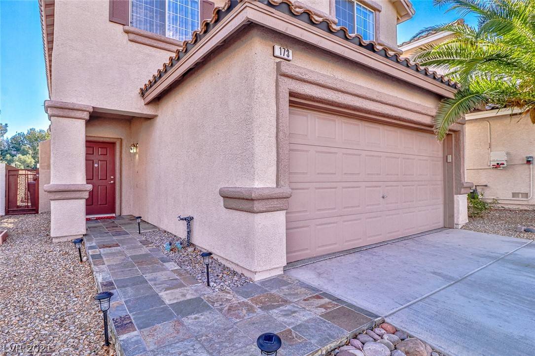 Henderson, NV 89012,173 Mountainside DR