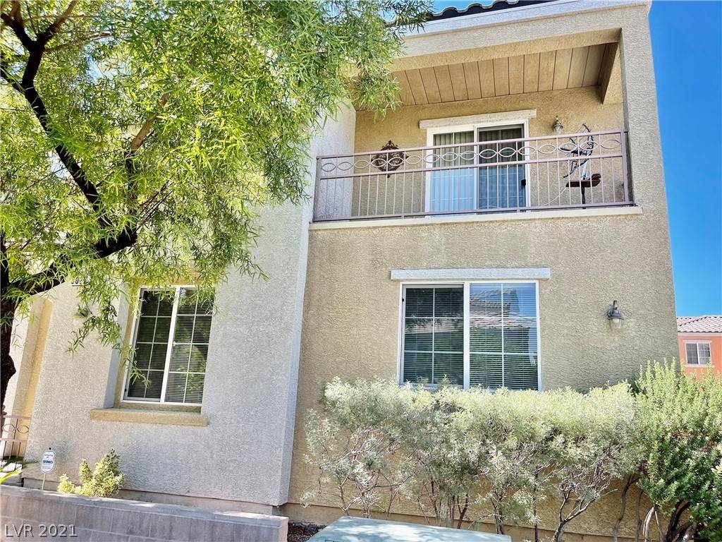 Las Vegas, NV 89149,9025 Retro CT