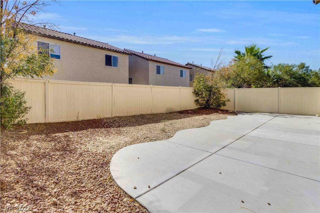 Henderson, NV 89052,879 Blushing Rose PL