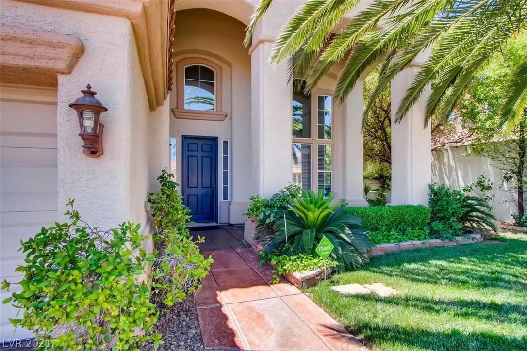 Las Vegas, NV 89117,9517 Spanish Steps LN