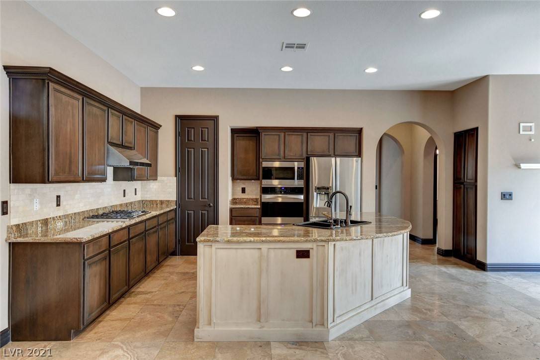 Las Vegas, NV 89135,11330 Aragon Mist CT