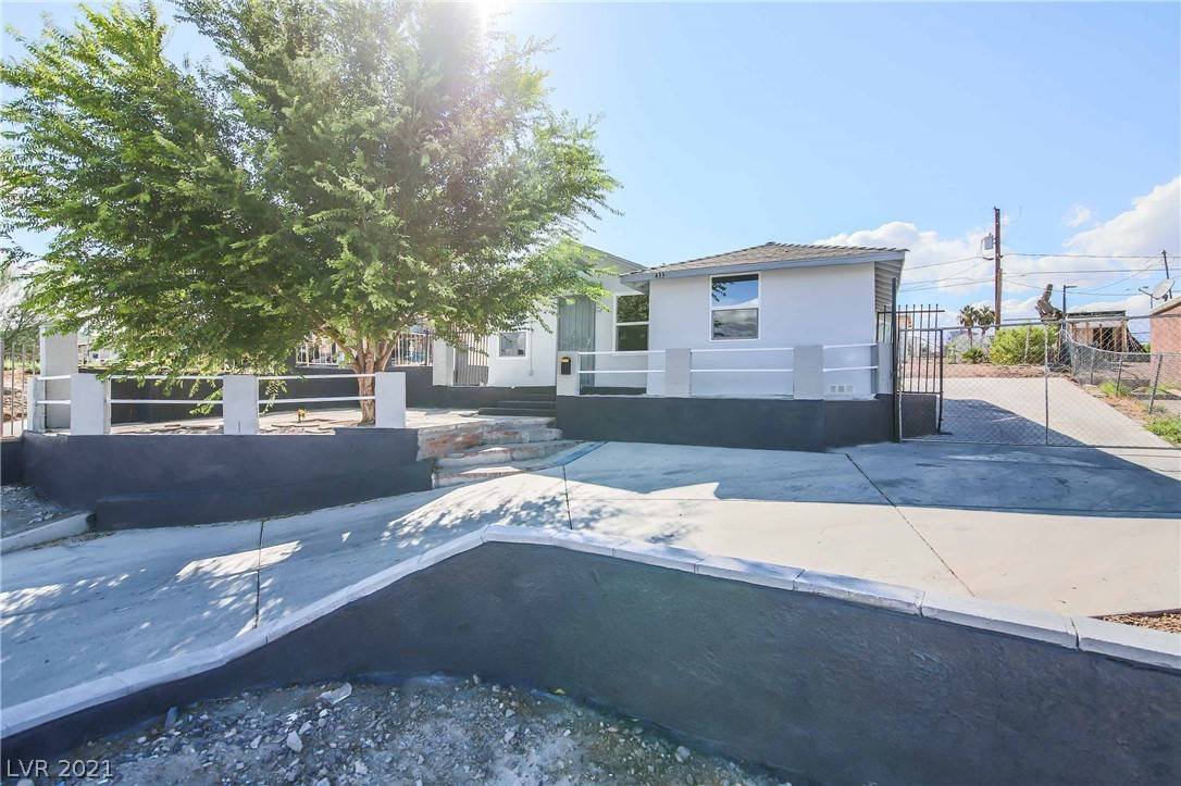 Las Vegas, NV 89101,433 N 13th ST