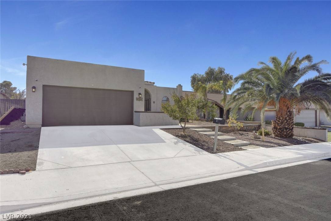 Las Vegas, NV 89110,6201 Desert Sun DR