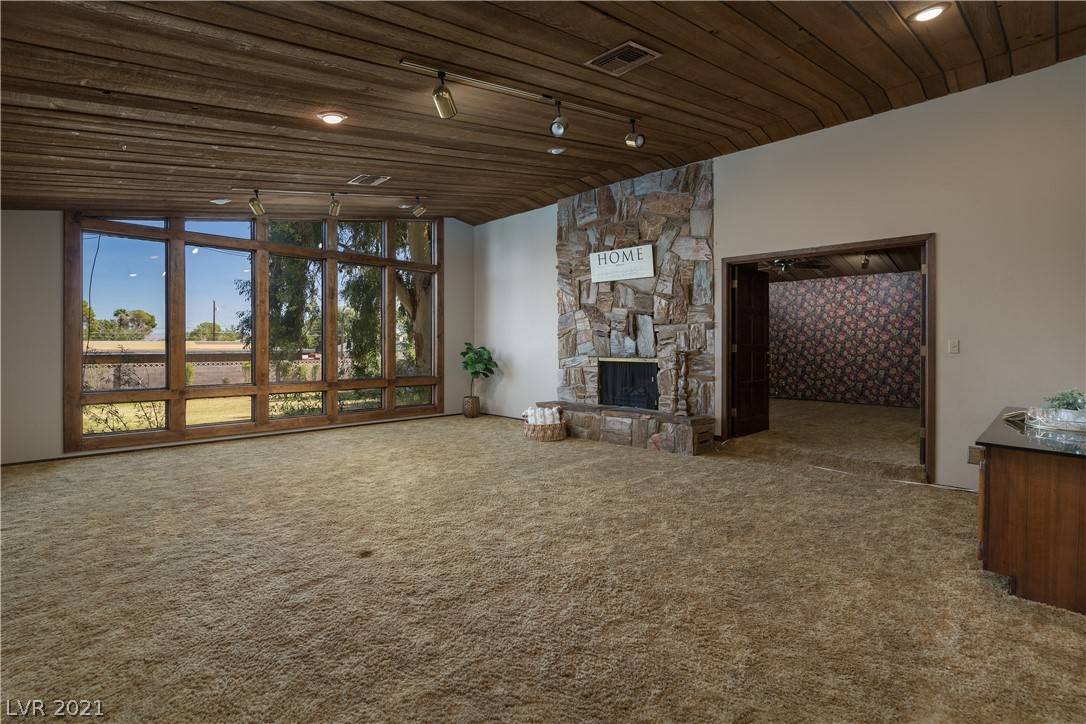 Las Vegas, NV 89120,2515 Casey DR