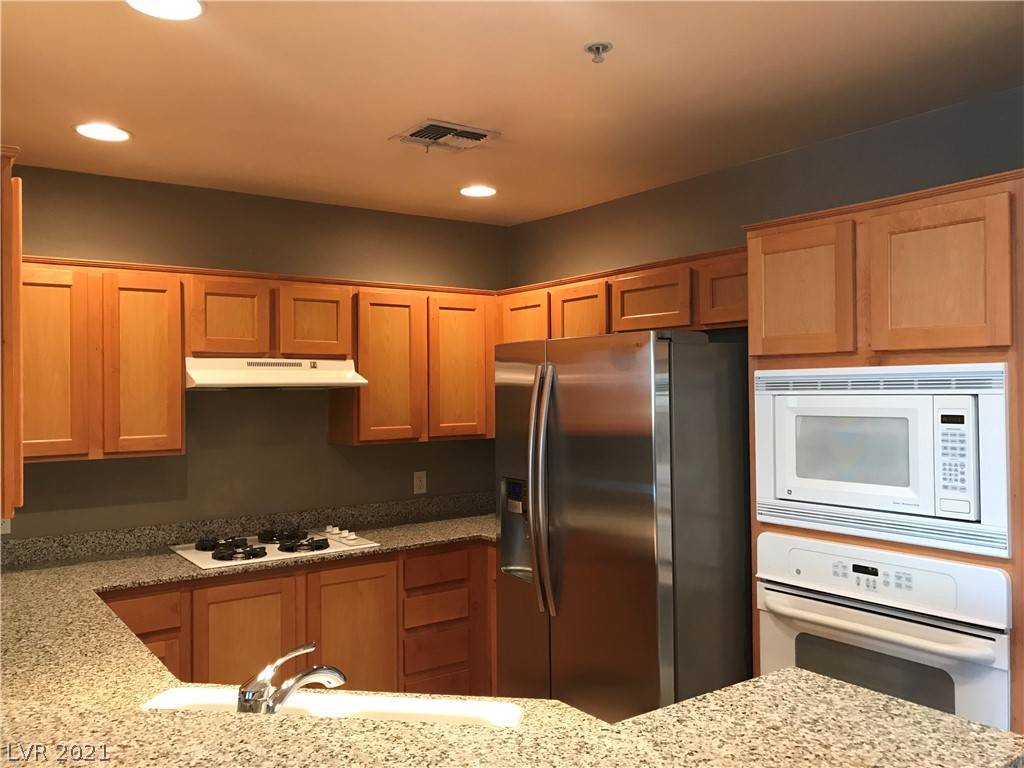 Las Vegas, NV 89123,67 E Agate AVE #307