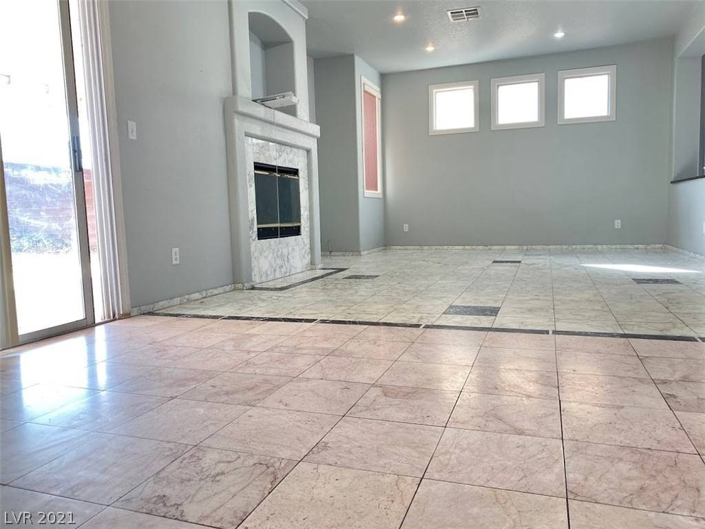 Las Vegas, NV 89142,6329 Peach Orchard RD