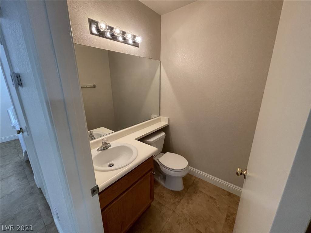 Las Vegas, NV 89142,6088 Peach Blossom LN