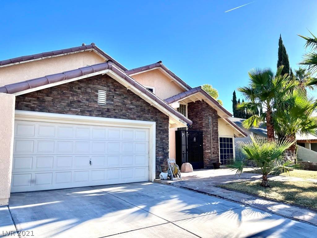 Las Vegas, NV 89103,4694 Hackamore DR