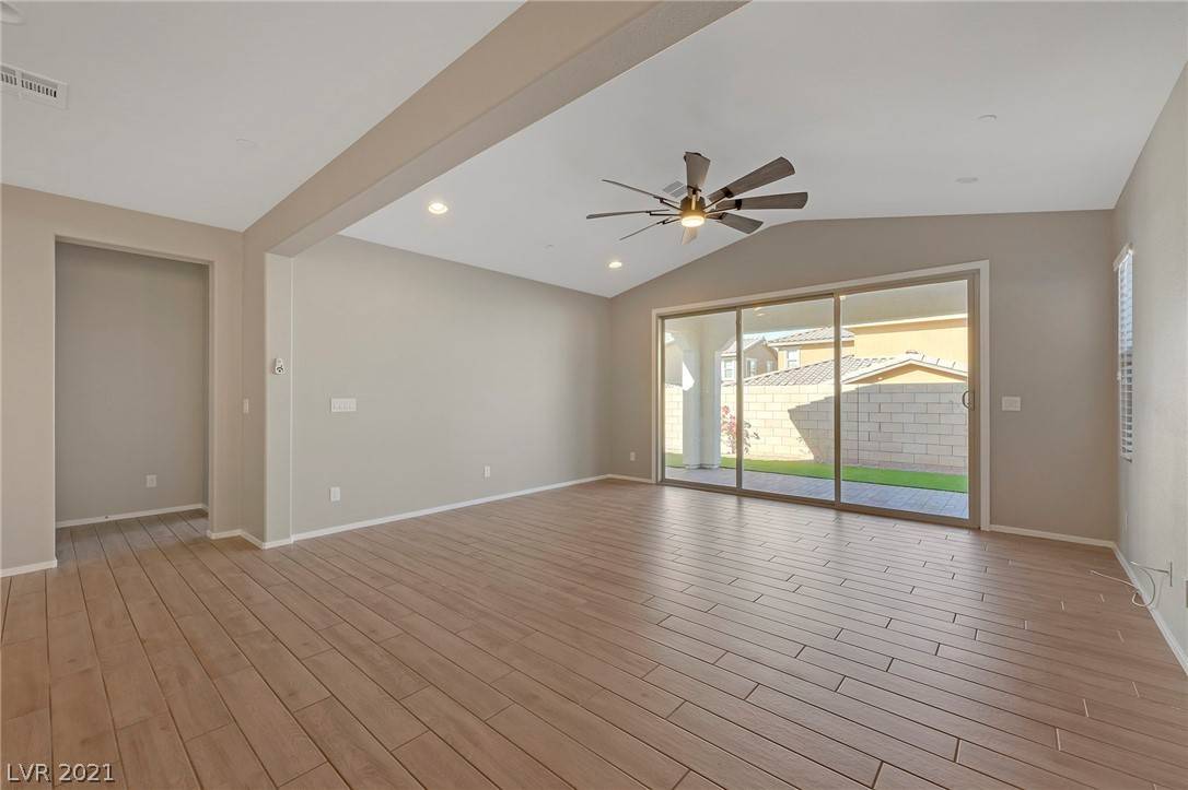 Henderson, NV 89011,256 Kindly WAY