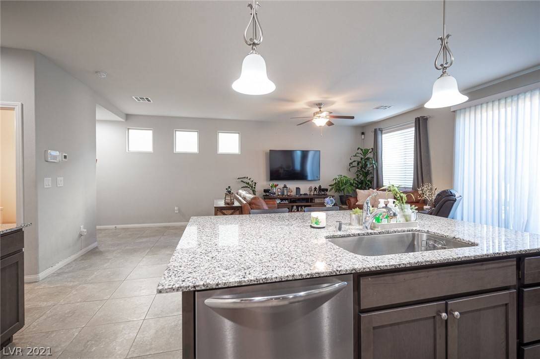 Las Vegas, NV 89178,9268 White Sapphire CT
