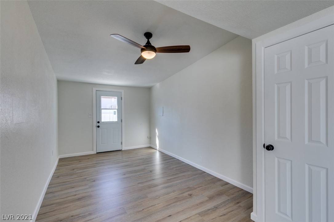 North Las Vegas, NV 89030,3304 Reynolds AVE