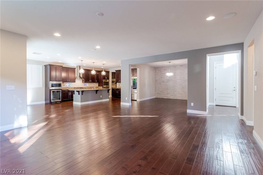 Las Vegas, NV 89135,5851 Glory Heights DR