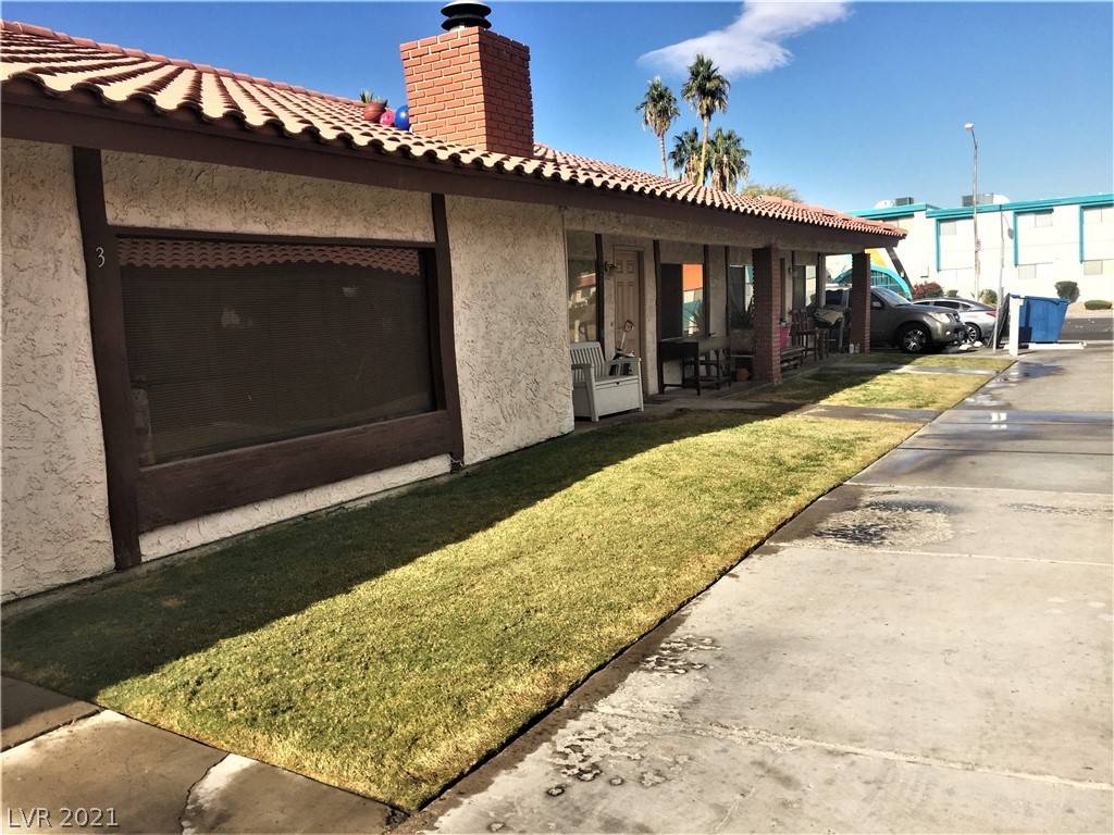 Las Vegas, NV 89119,1655 E Harmon AVE