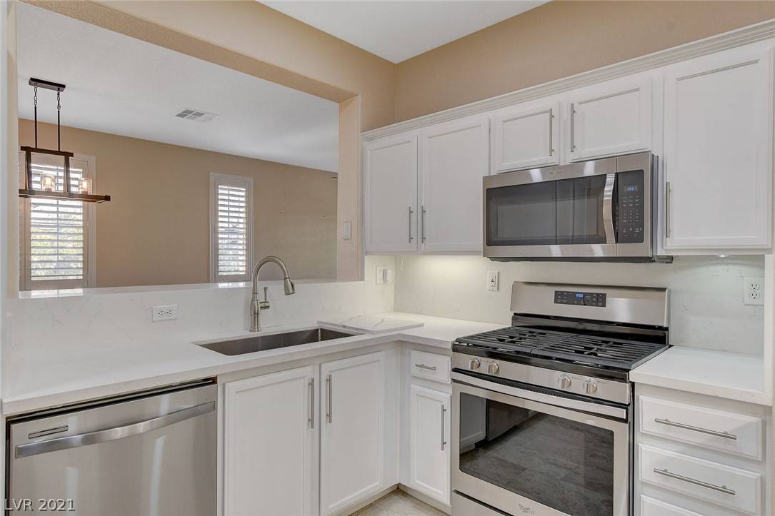 Las Vegas, NV 89129,10200 Delray Beach AVE #201