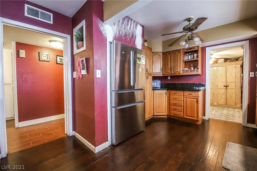 Las Vegas, NV 89121,2813 Natalie AVE