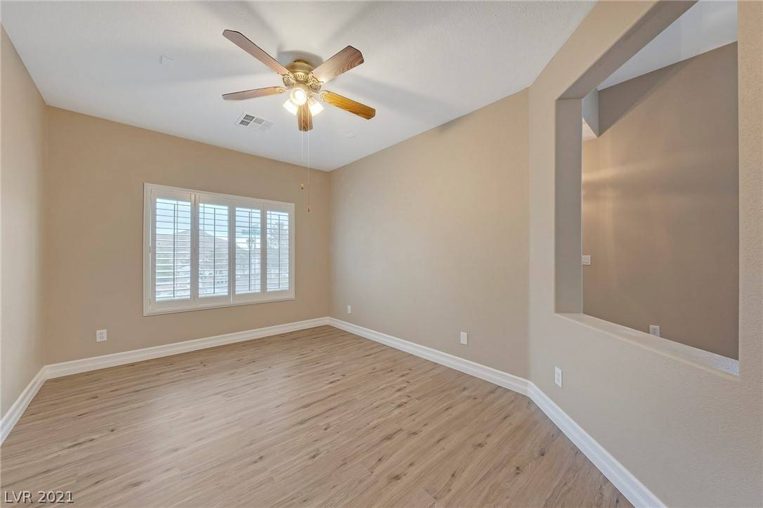 Las Vegas, NV 89129,4417 Rockaway Beach ST