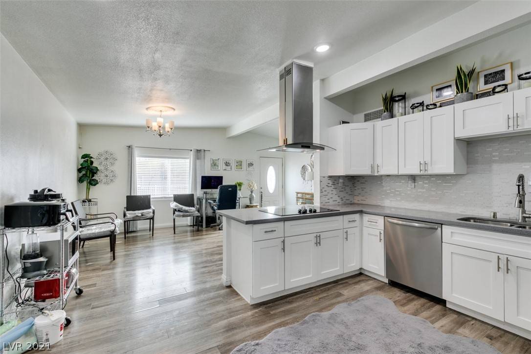 North Las Vegas, NV 89030,1649 James ST