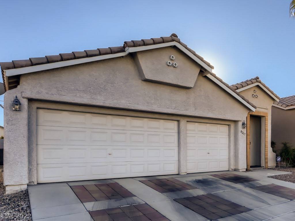 Las Vegas, NV 89131,8237 Orange Vale AVE