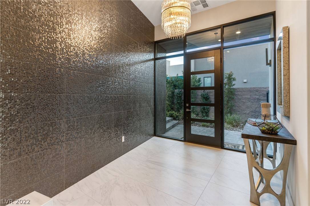 Henderson, NV 89012,387 Solitude Peak LN