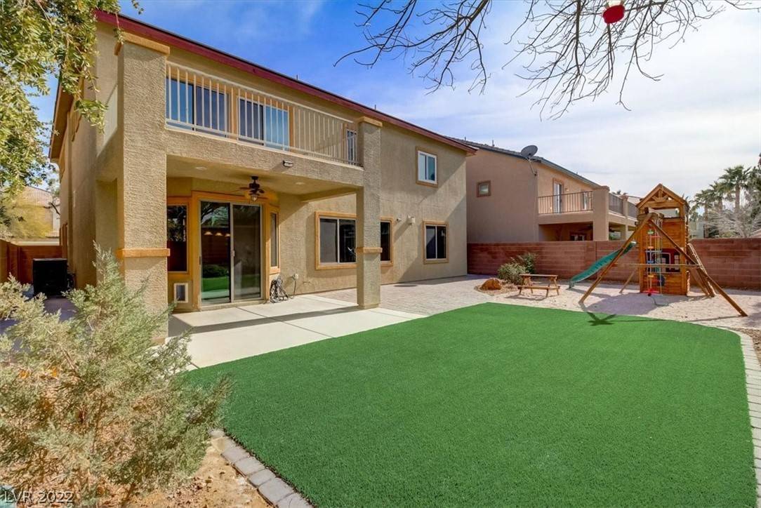 North Las Vegas, NV 89085,8213 Sawmill Falls ST