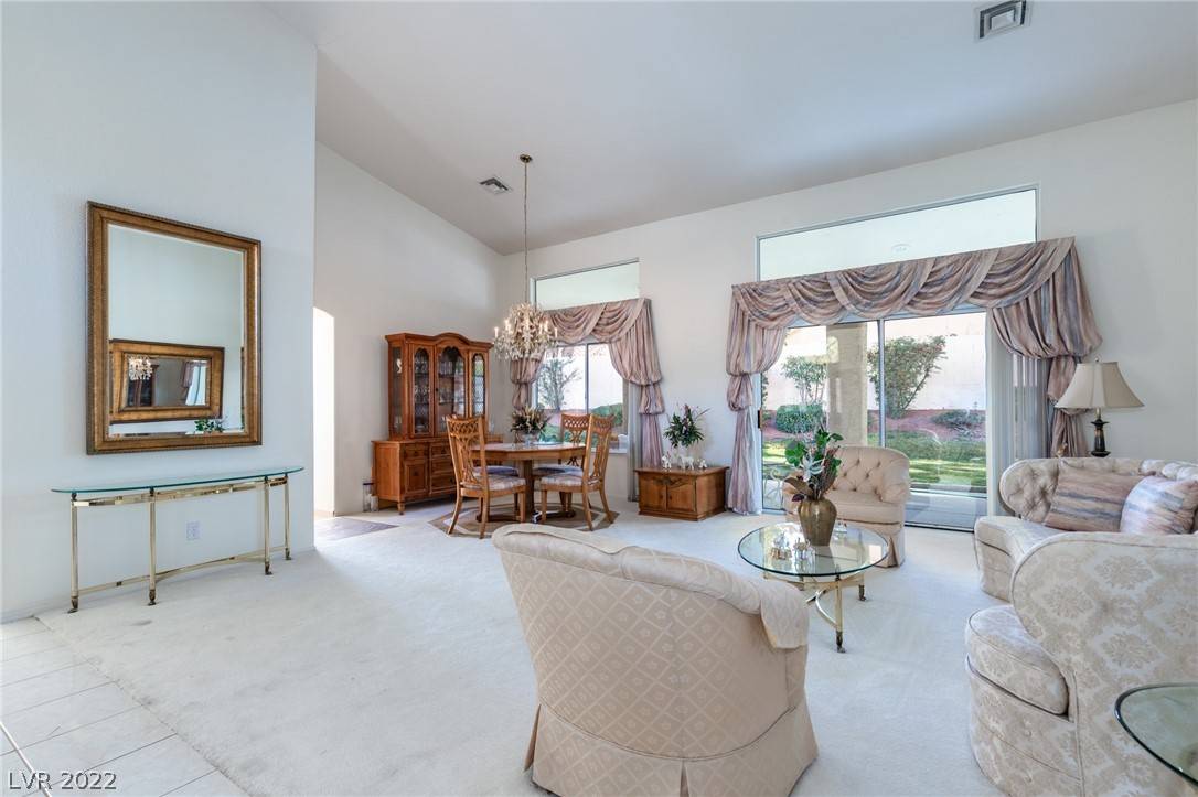 Las Vegas, NV 89117,9121 Prospectors Cove DR