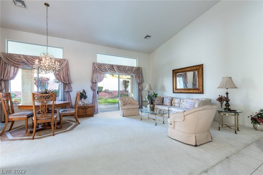 Las Vegas, NV 89117,9121 Prospectors Cove DR
