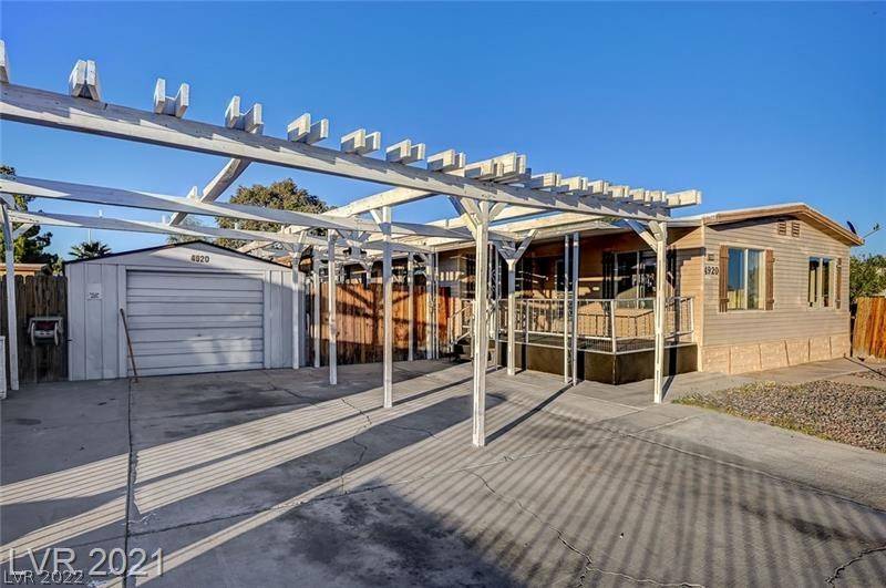 Las Vegas, NV 89121,4920 Fiesta WAY