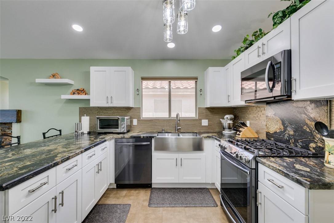 Las Vegas, NV 89147,9318 Snow Flower AVE