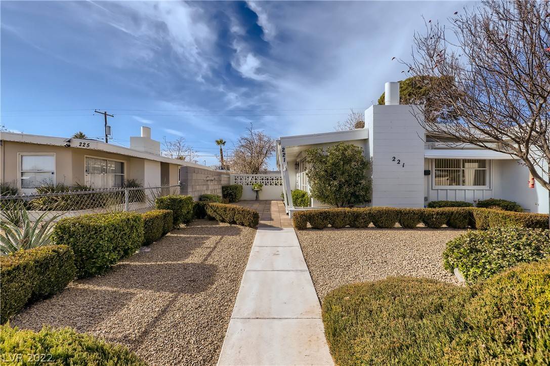 Las Vegas, NV 89107,221 Upland BLVD