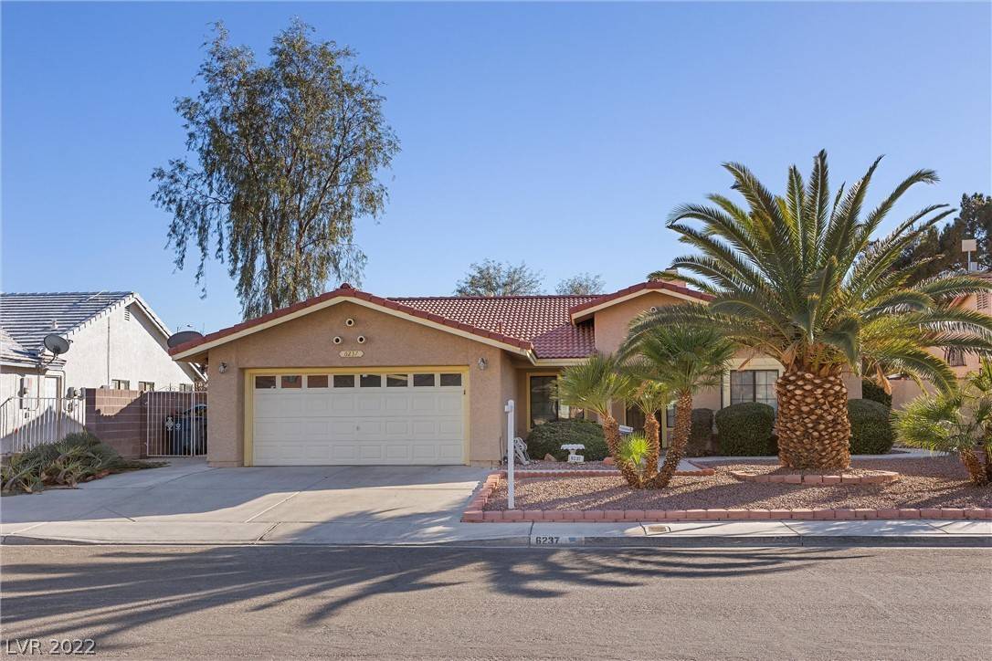 Las Vegas, NV 89108,6237 Blossomwood AVE