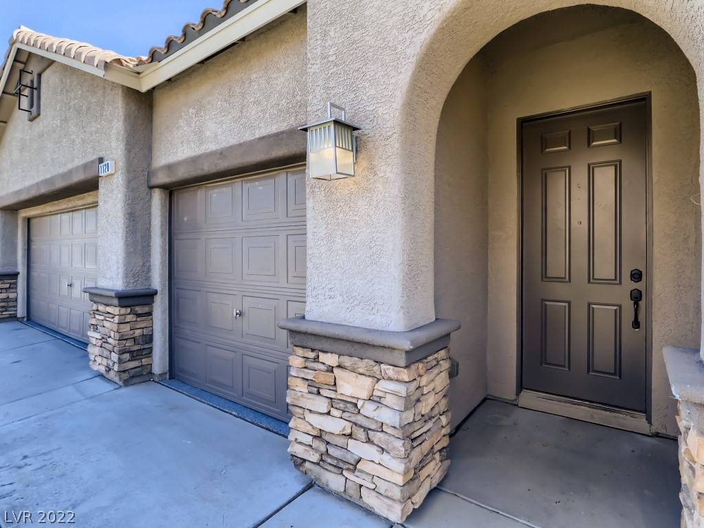 Henderson, NV 89002,1120 Tomasian CT