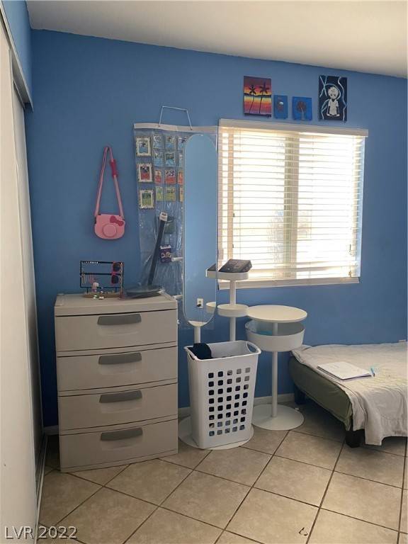 Las Vegas, NV 89108,2405 Monte Carlo DR