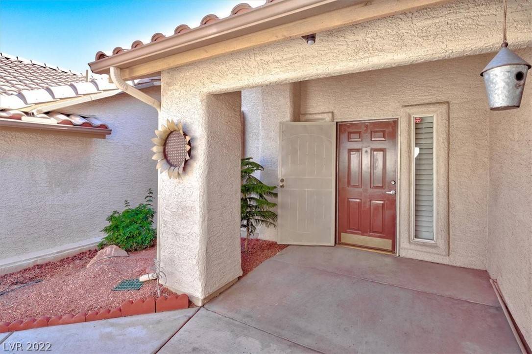 Las Vegas, NV 89129,9413 Mount Cash AVE #102