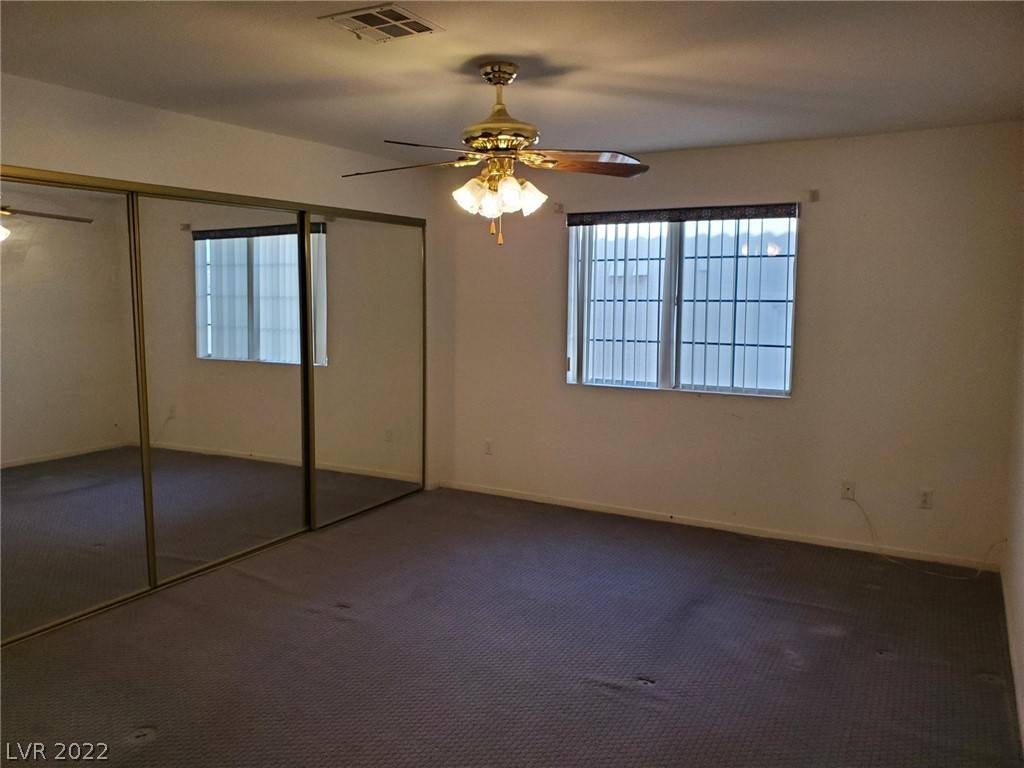 Las Vegas, NV 89117,8410 Eldora AVE #1012