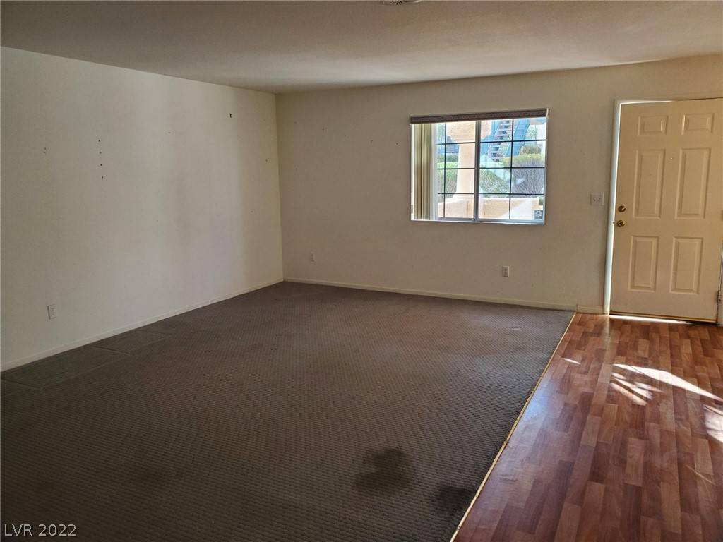 Las Vegas, NV 89117,8410 Eldora AVE #1012