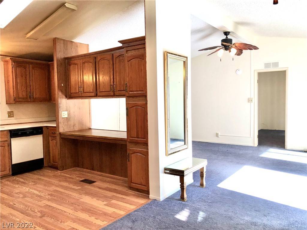 Las Vegas, NV 89120,5604 Hobble Creek DR