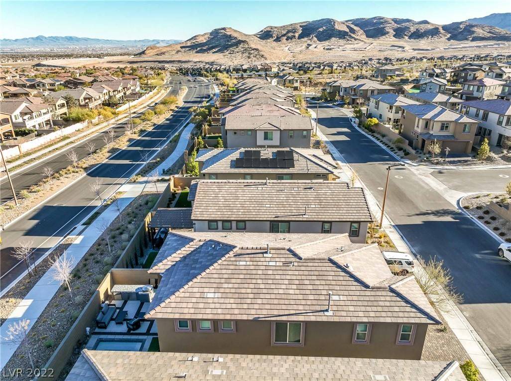 Las Vegas, NV 89138,734 Rogue Wave ST