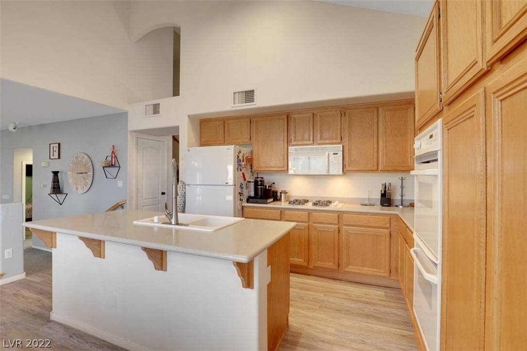 Henderson, NV 89002,1010 Rose River CT