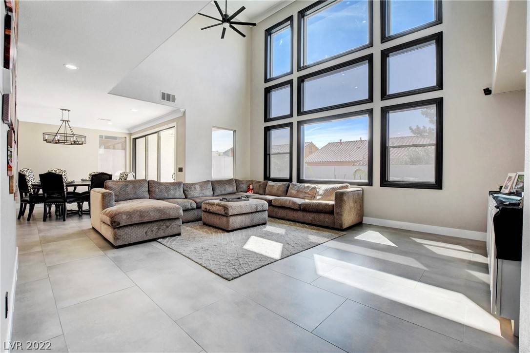Henderson, NV 89012,387 Hoskins CT