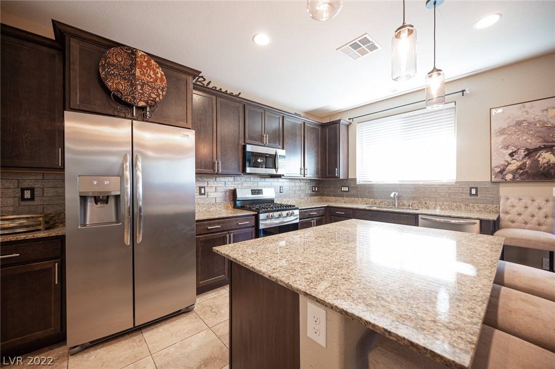North Las Vegas, NV 89081,5857 Beluga Bay ST