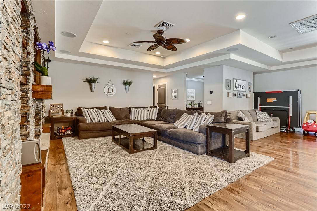 Henderson, NV 89074,2911 Candelaria DR